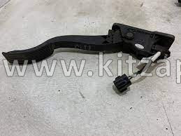 Педаль газа Chery Arizzo 8 M11-1108010AB